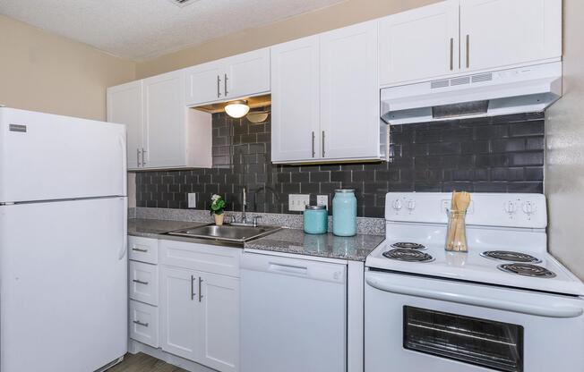 1 bed, 1 bath, 540 sqft, $1,229