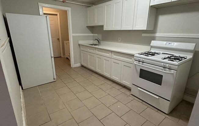 276 4th St