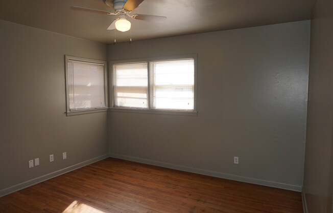 3014 45th PRE-LEASING!!!