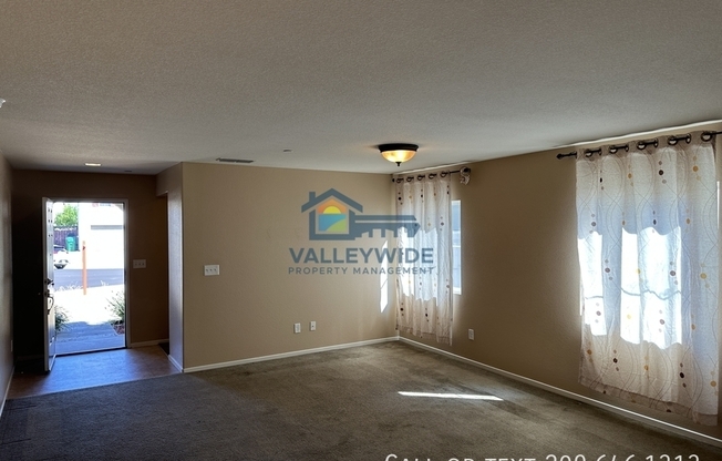 2714 TWIN BRG LN
