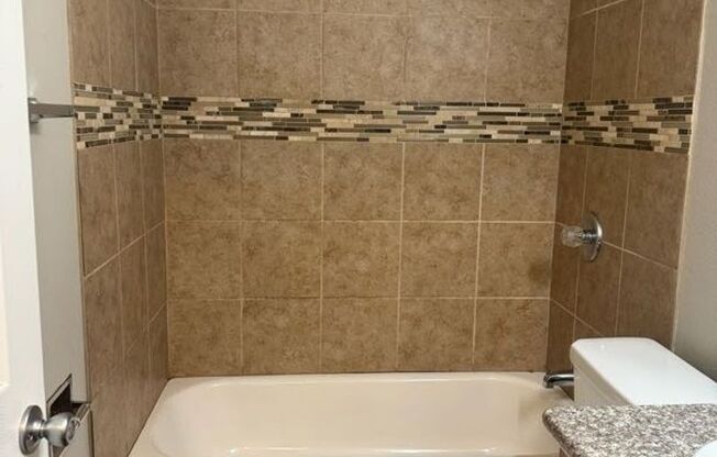 1 bed, 1 bath, 600 sqft, $1,325, Unit 25