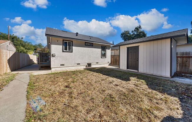 Rare Opportunity to Rent Main House and Detached ADU in Sacramento!