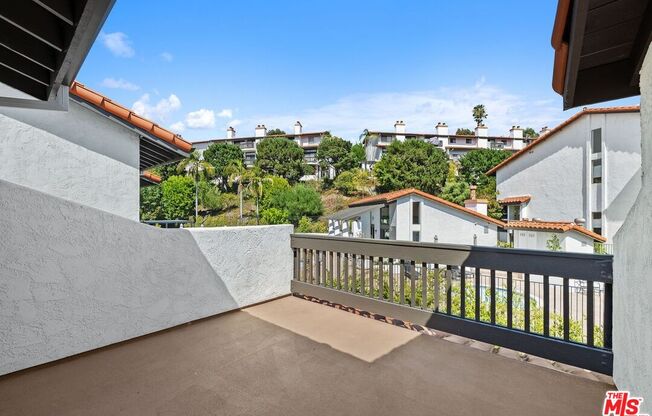 1578 MICHAEL LN