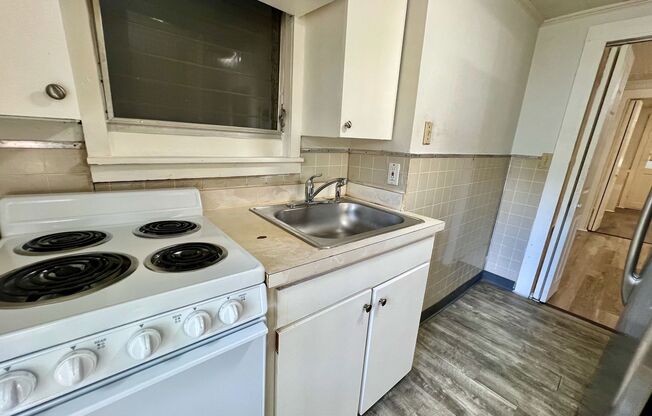 1 bed, 1 bath, 550 sqft, $1,350