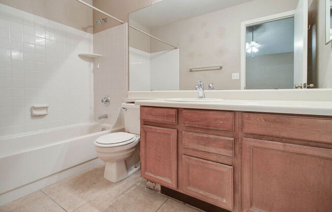 2 beds, 2 baths, 868 sqft, $1,500, Unit 1021