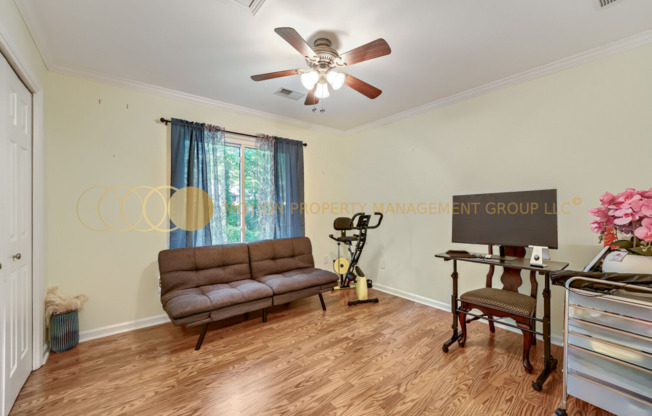 The Space to Settle In. The Ease of Moving In. | Furnished 3-Bedroom Home in Mableton.