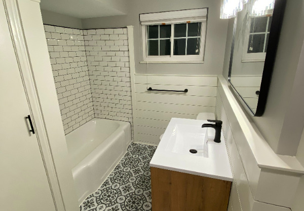 835 HARCOURT