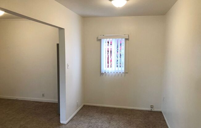 2 beds, 1 bath, $2,850