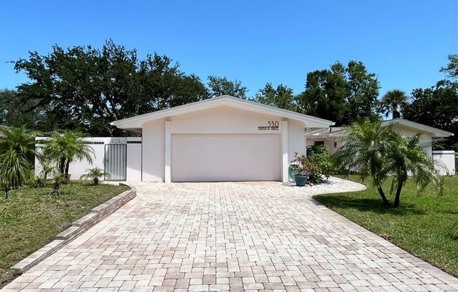 Beautiful beachside home!