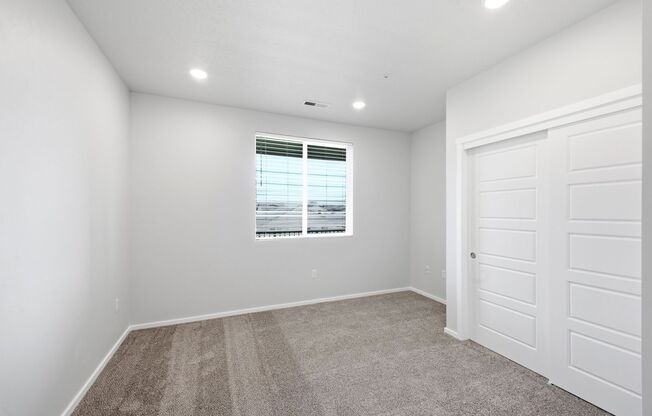 2 beds, 2 baths, 987 sqft, $1,532, Unit B307