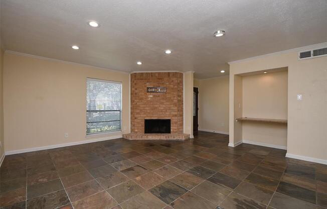 2596 BERING DR