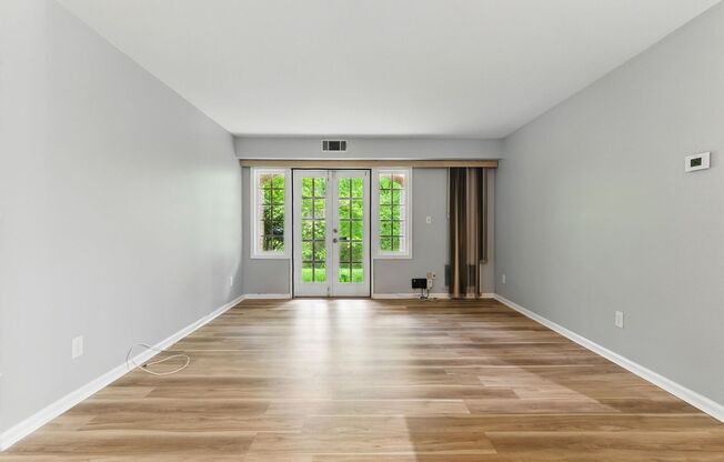 Updated Condo with Community Amenities