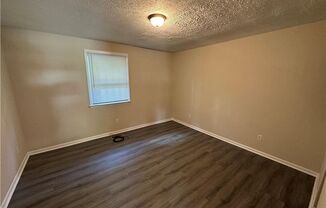 1 bed, 1 bath, 700 sqft, $699, Unit Unit D