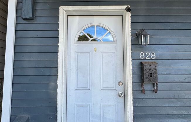 826-828 Wallbridge West End Street (LO)