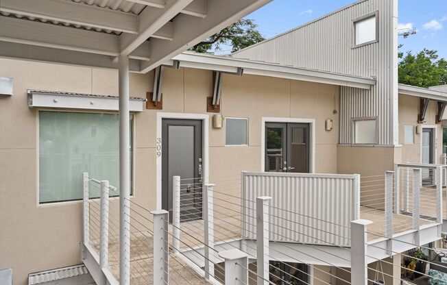 41 Waller St Unit #309