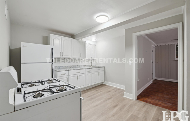 2146 WYNDHURST RD