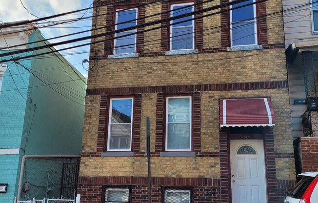 6807 SMITH AVE