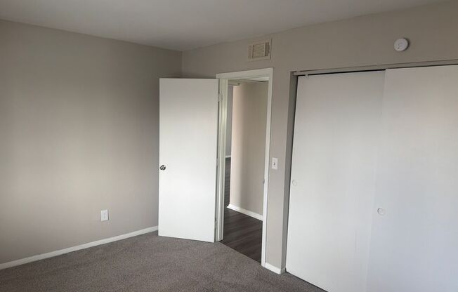 2 beds, 1 bath, 855 sqft, $999, Unit 1363