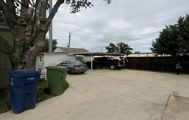 1618 BRUCE DR