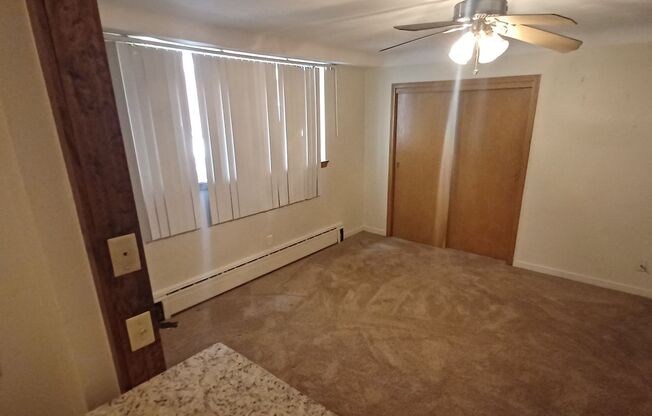 Studio, 1 bath, 325 sqft, $840