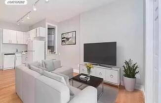 163 CHRYSTIE ST