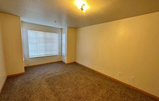 260 - 1317 Russell Way