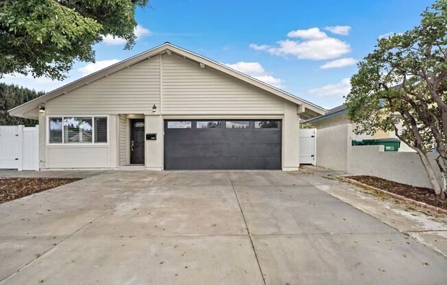 4bd/3ba center of Irvine single family house for rent furnished/unfurnished