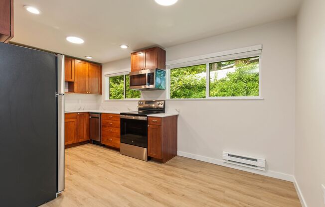 2 beds, 1 bath, 875 sqft, $2,595, Unit 17