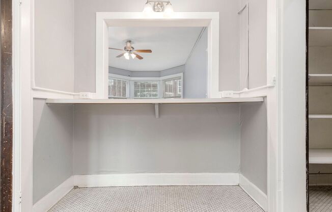 1 bed, 1 bath, 900 sqft, $950, Unit #30