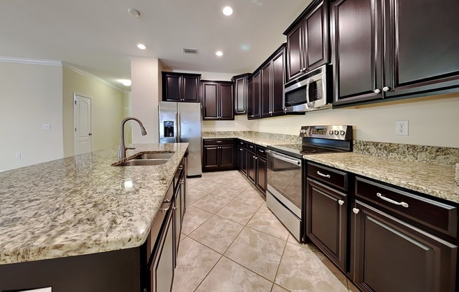 11020 WHITTNEY CHASE DR