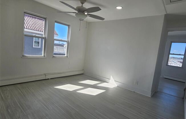 124 W Fulton Street