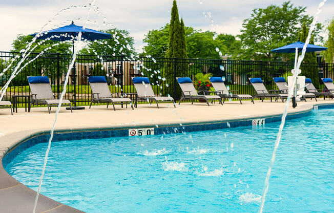 Refreshing Pool With Large Sundeck And Wi-Fi at Foxboro Apartments, Wheeling, 60090