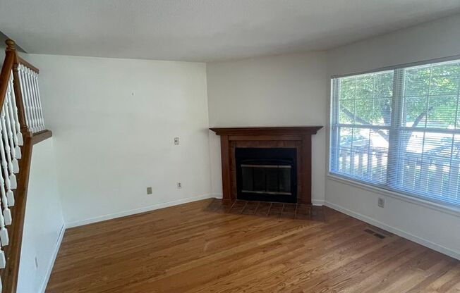 Charming 3b/3b Townhome In Downtown Louisville
