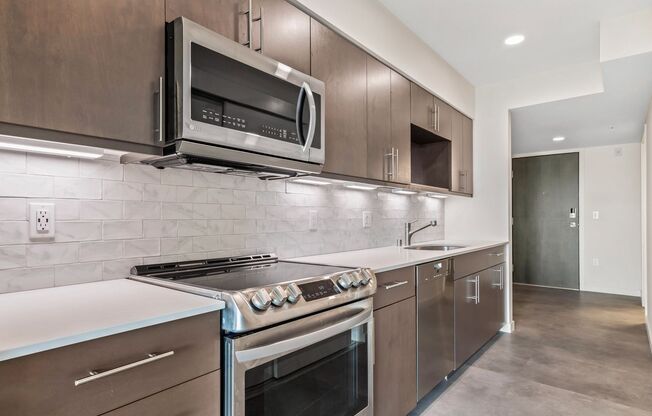 1 bed, 1 bath, 412 sqft, $2,195, Unit 404