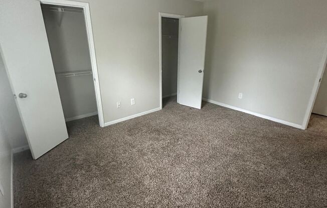 3 beds, 2 baths, 1,326 sqft, $1,870