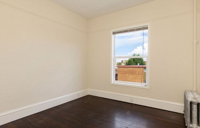 1 bed, 1 bath, 581 sqft, $1,895, Unit 303