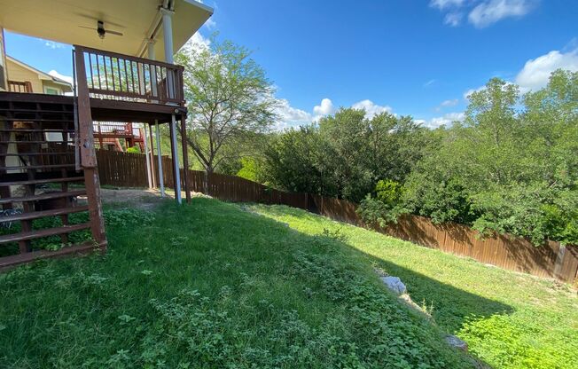 Move In Ready Home in Wolf Creek!