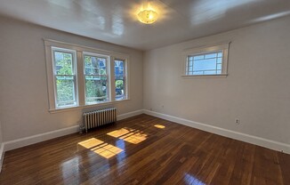 2 beds, 1 bath, 1,100 sqft, $3,000, Unit 1
