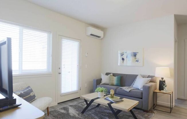 3 beds, 2.5 baths, 1,106 sqft, $2,350, Unit 9501-C13