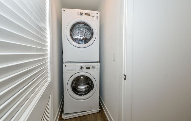 2 beds, 2 baths, 1,110 sqft, $2,200, Unit Unit 203