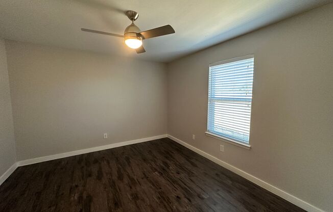 2 beds, 1 bath, 667 sqft, $995, Unit Unit 303