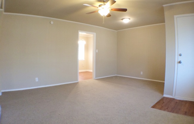 3 beds, 1 bath, $1,660