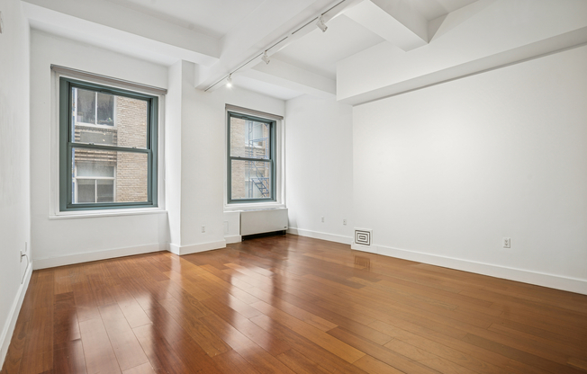 Studio, 1 bath, 745 sqft, $4,500, Unit 10E