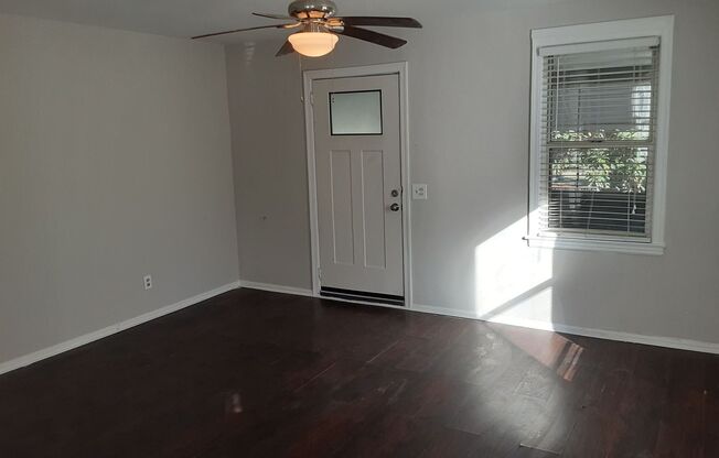 2 beds, 1 bath, $1,175