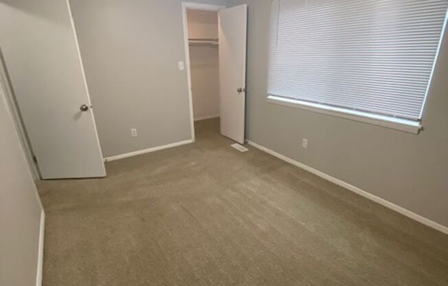 2 beds, 1.5 baths, 1,060 sqft, $1,445, Unit E2