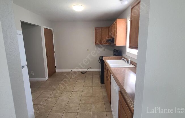 4 beds, 1.5 baths, $1,290