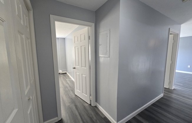 2 beds, 2 baths, 852 sqft, $2,380, Unit 502