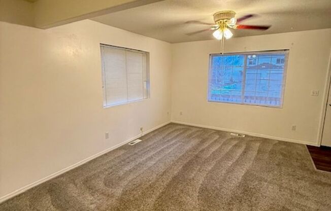 3 beds, 2 baths, $2,600