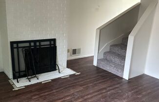 2440 Almandor Circle