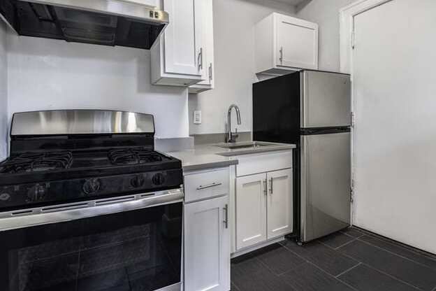 Brentwood Apartments